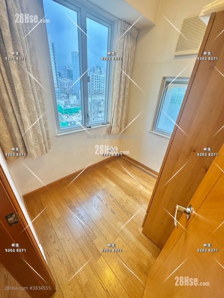Bo Lun Building Rental 2 Bedrooms , 1 Bathroom 308 ft²