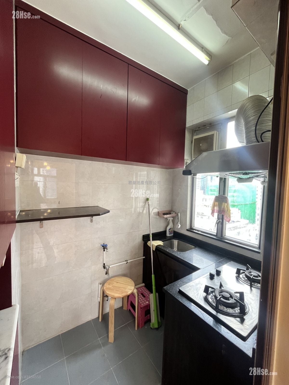 Siu Yip Building Rental 3 Bedrooms , 1 Bathroom 399 ft²