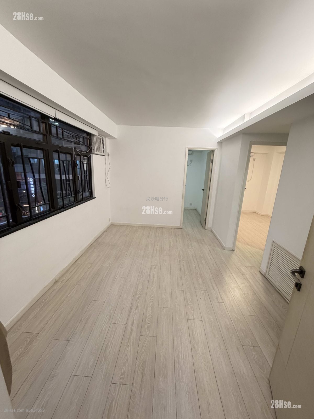 Hillwood Mansion Rental 420 ft²