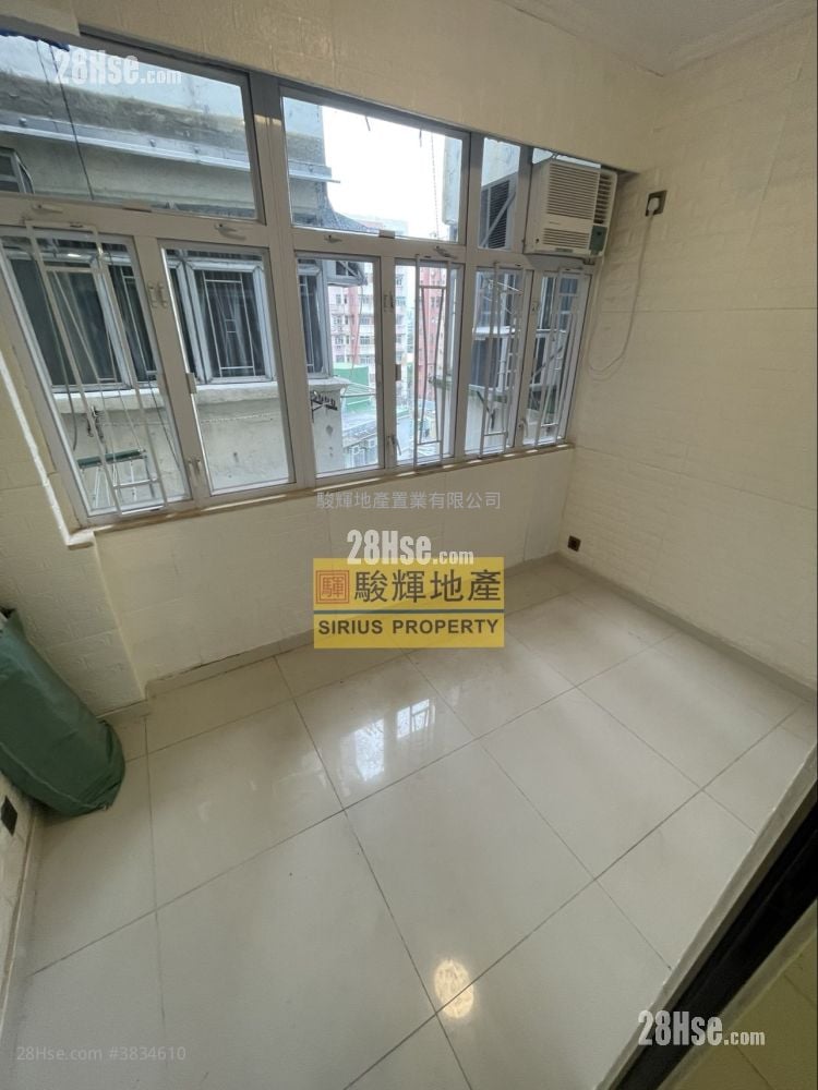 Peony House Rental 240 ft²