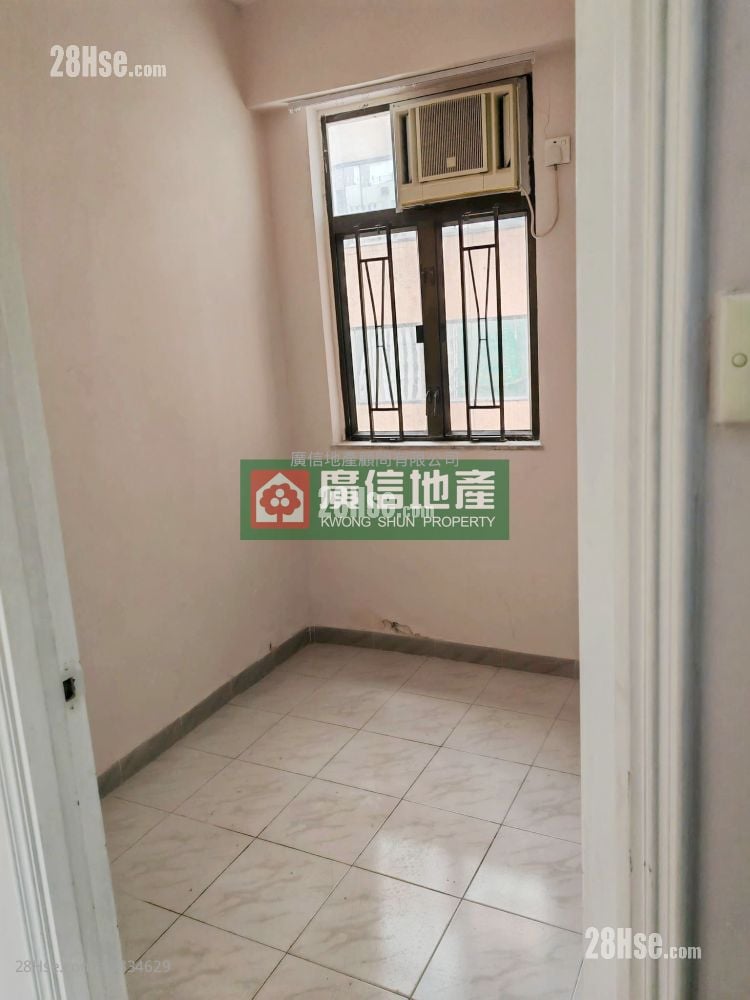 Cheung Fu Mansion Rental 2 Bedrooms , 1 Bathroom 381 ft²