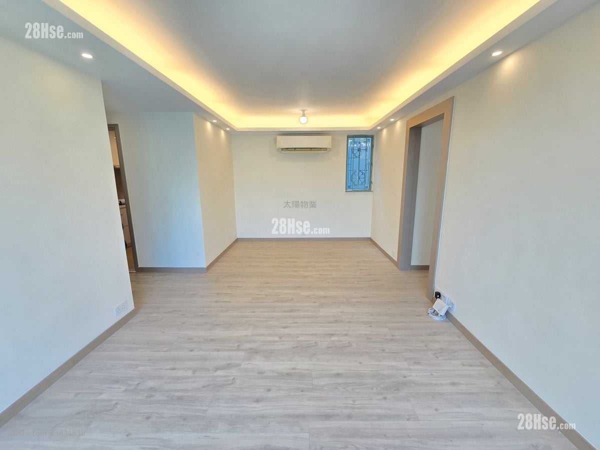 Laguna Verde Sell 4 Bedrooms , 2 Bathrooms 819 ft²