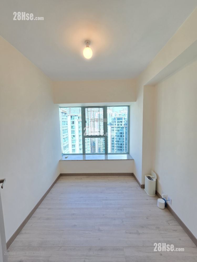 Laguna Verde Sell 4 Bedrooms , 2 Bathrooms 819 ft²