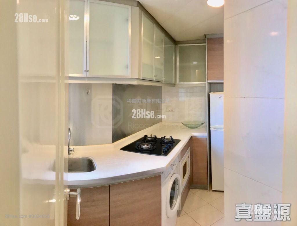 Indihome Sell 1 Bedroom , 1 Bathroom 312 ft²