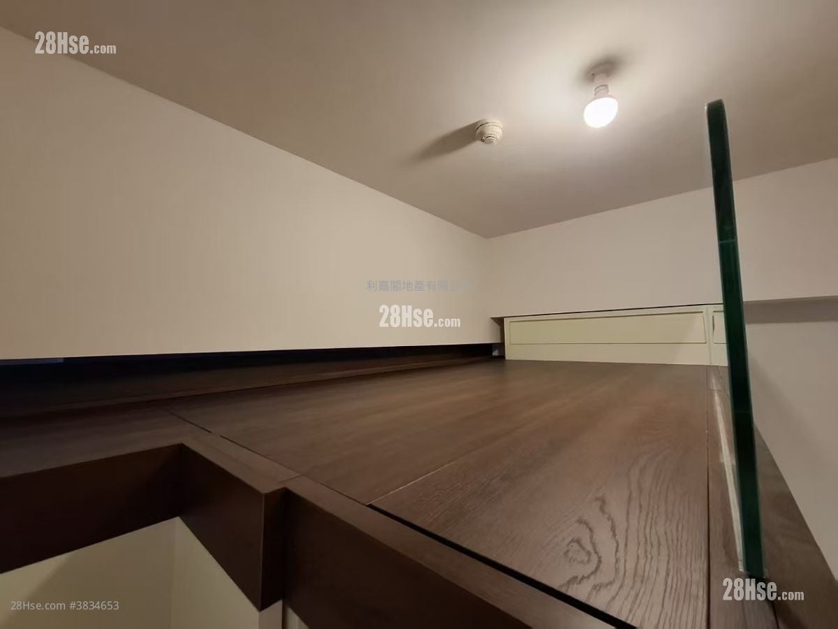 Manor Hill Sell 222 ft²