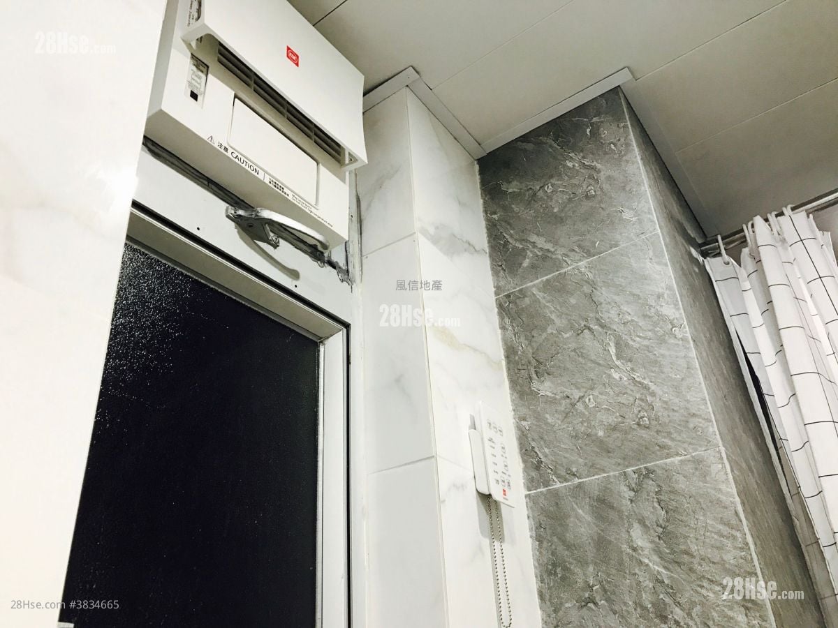 Ho Shing Lau Rental Studio , 1 Bathroom 323 ft²