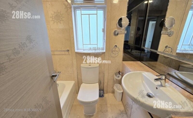 Laguna Verde Sell 3 Bedrooms 819 ft²