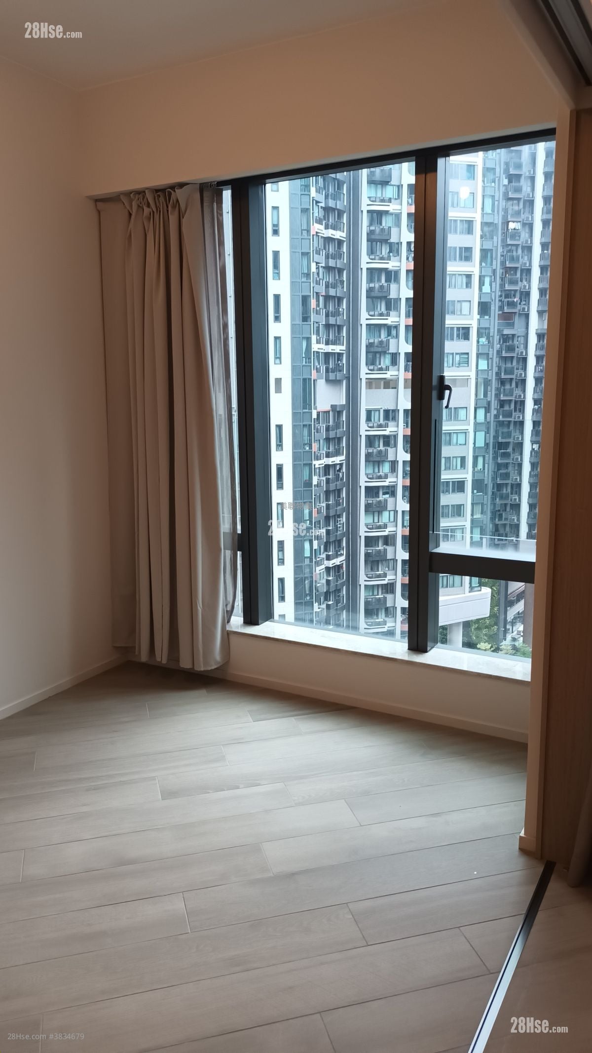 The Henley Rental 2 Bedrooms , 1 Bathroom 356 ft²
