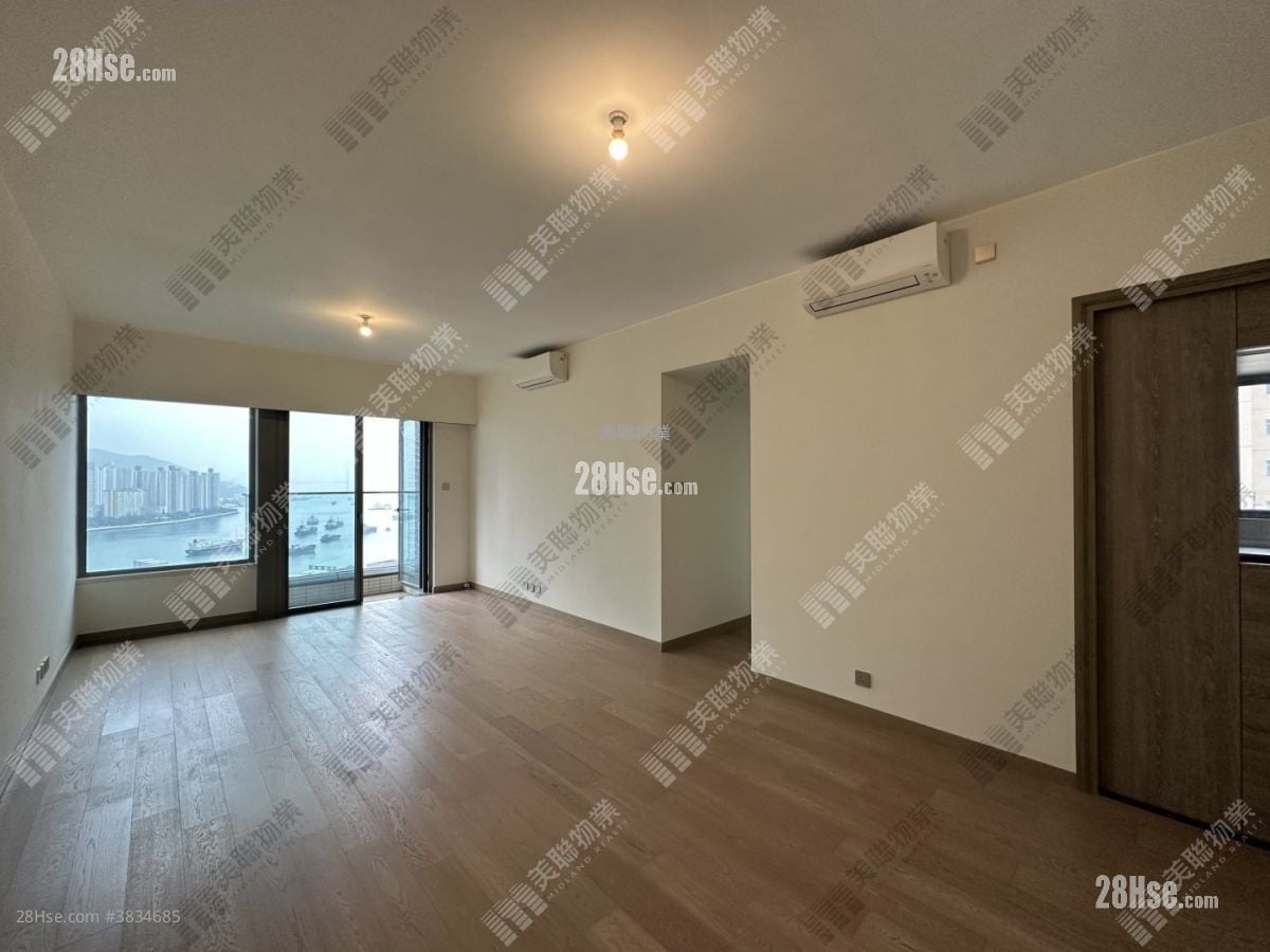 Aurora Rental 3 Bedrooms , 3 Bathrooms 859 ft²