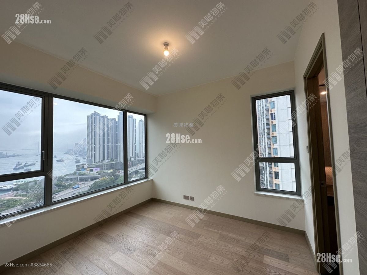 Aurora Rental 3 Bedrooms , 3 Bathrooms 859 ft²