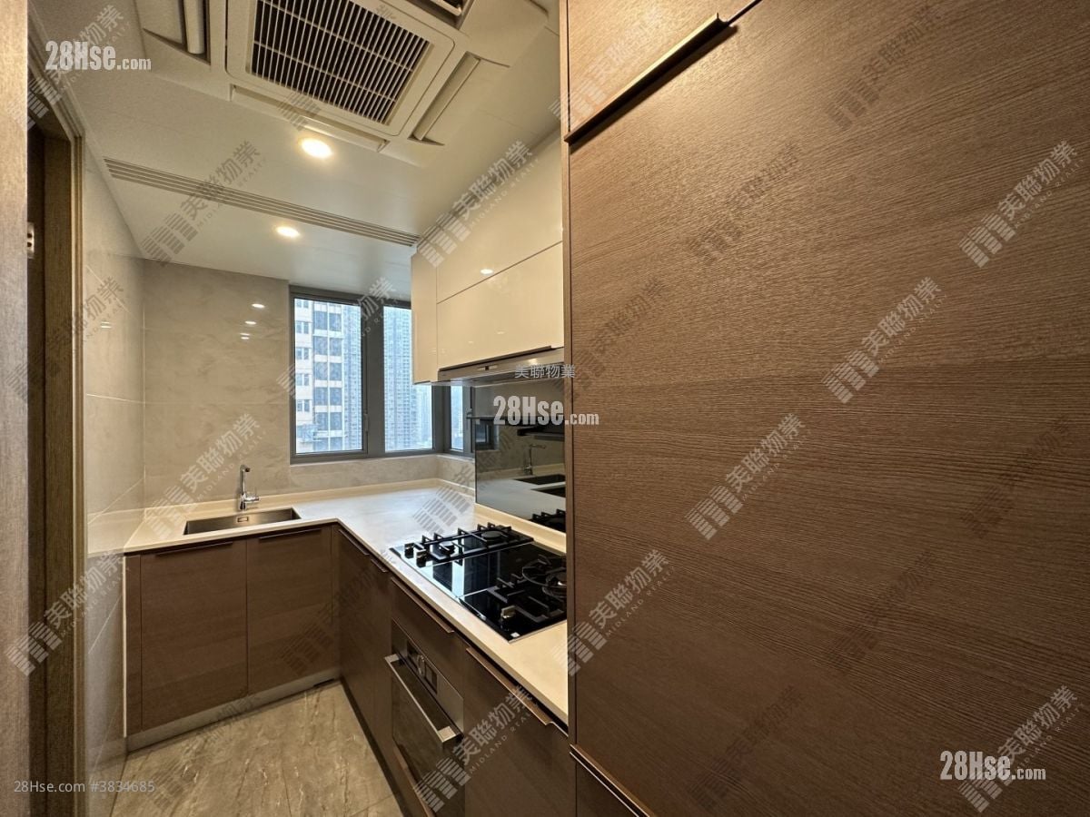 Aurora Rental 3 Bedrooms , 3 Bathrooms 859 ft²