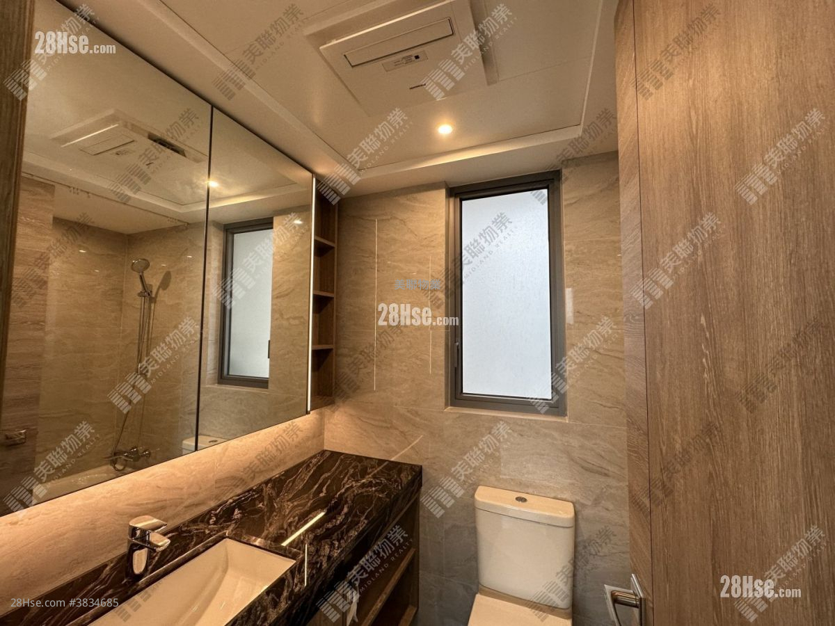 Aurora Rental 3 Bedrooms , 3 Bathrooms 859 ft²