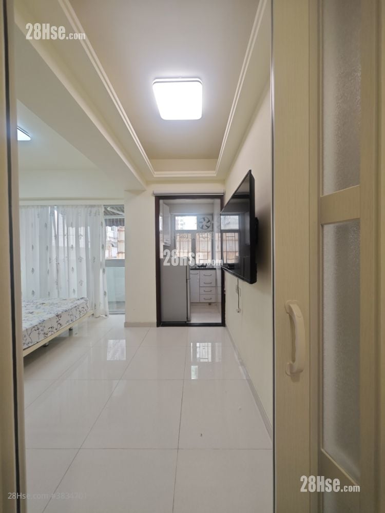 King Cheung Mansion Rental Studio , 1 Bathroom 240 ft²