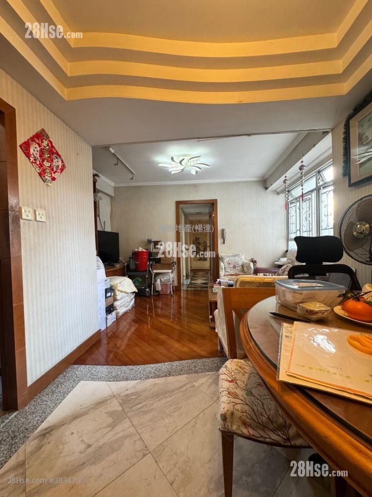 Chevalier Garden Sell 3 Bedrooms , 1 Bathroom 595 ft²