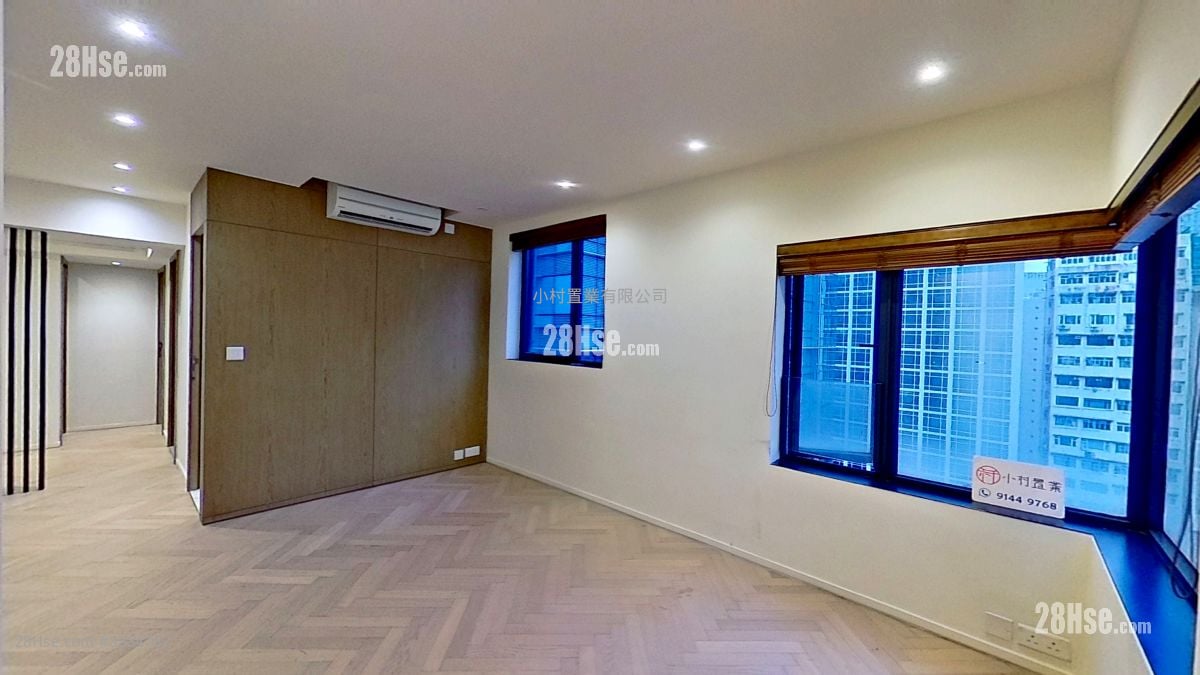 living room: Star Studios Rental 2 Bedrooms , 1 Bathroom 490 ft²