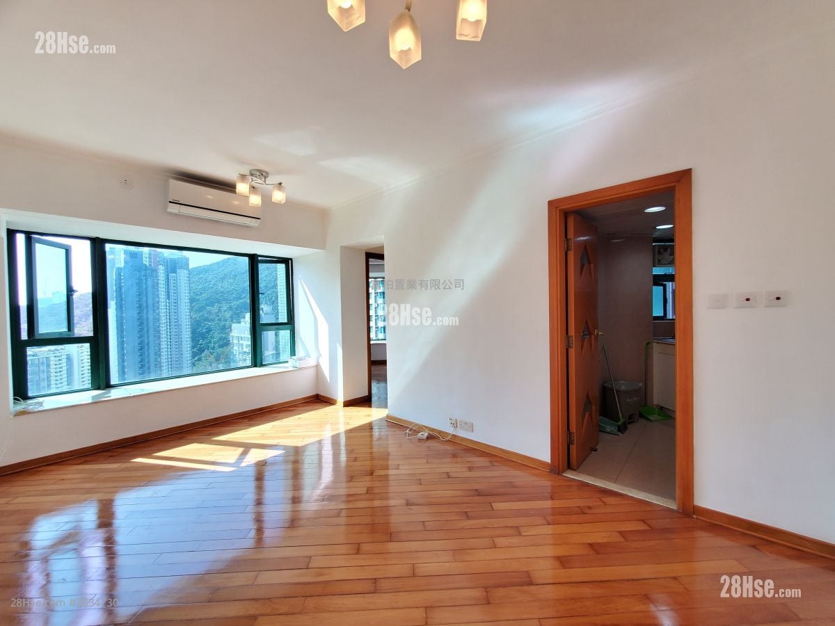 Manhattan Heights Sell 2 Bedrooms , 1 Bathroom 450 ft²