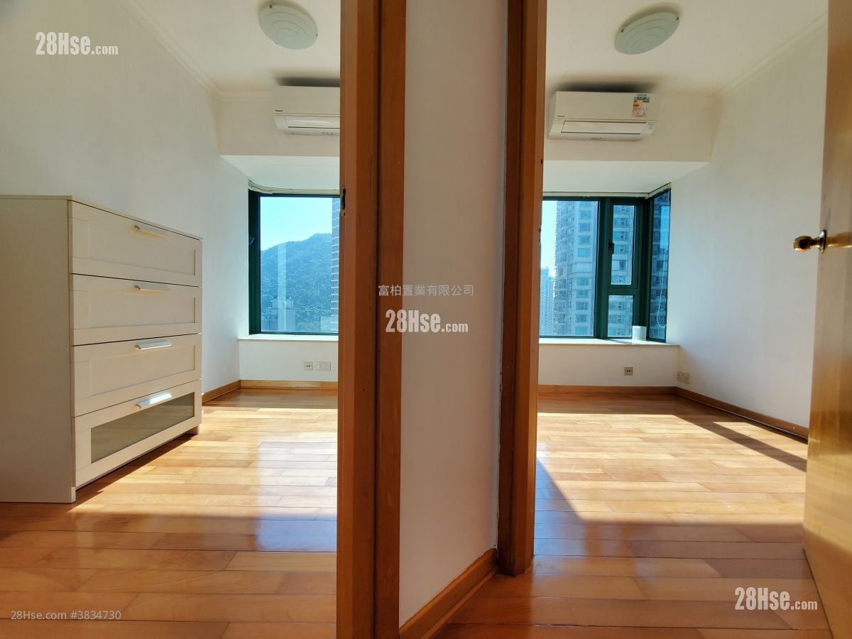 Manhattan Heights Sell 2 Bedrooms , 1 Bathroom 450 ft²