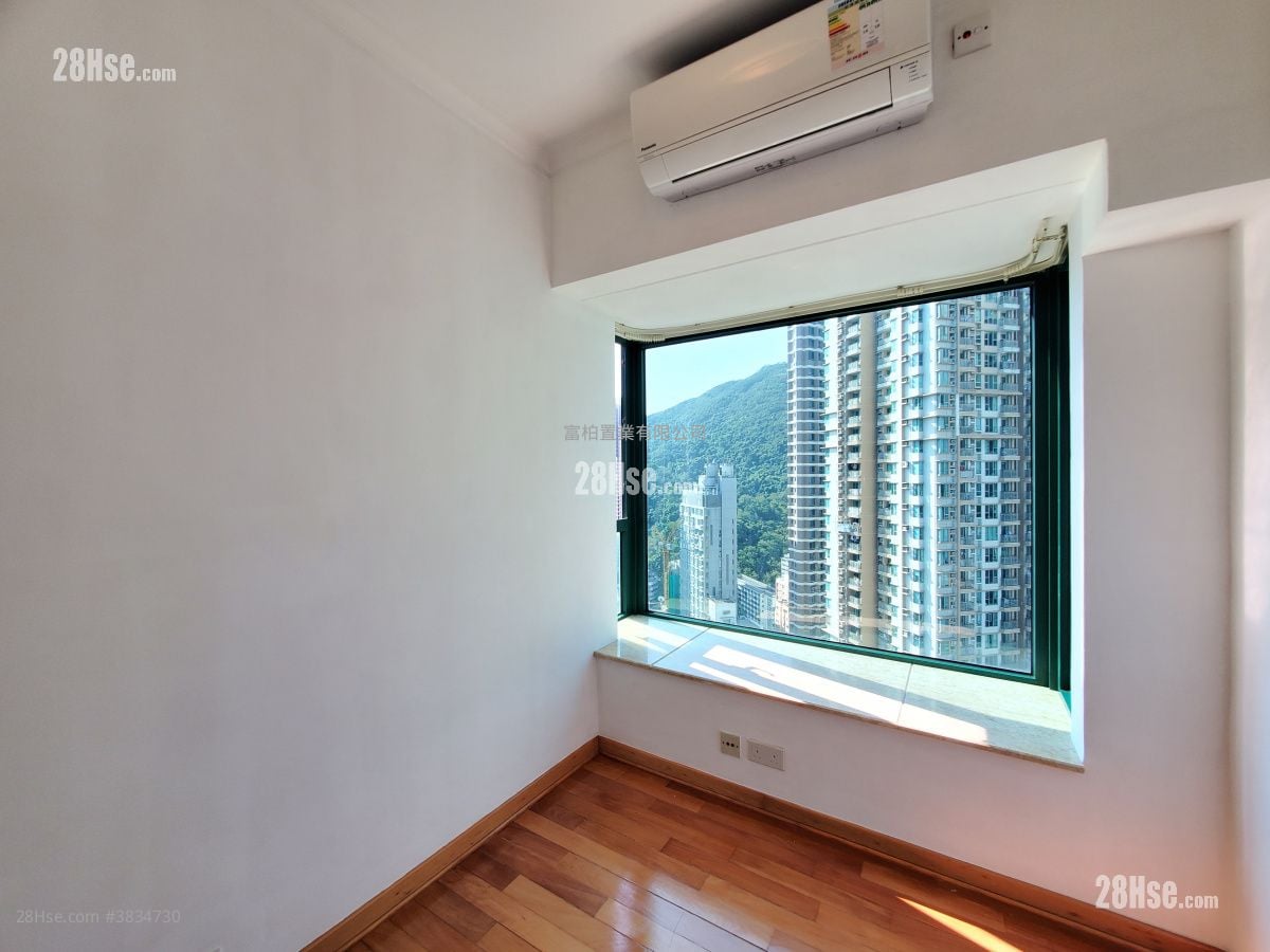 Manhattan Heights Sell 2 Bedrooms , 1 Bathroom 450 ft²