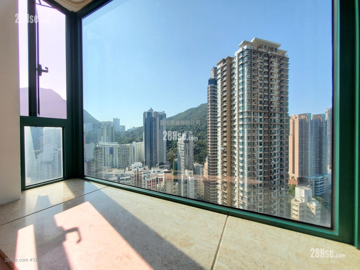 Manhattan Heights Sell 2 Bedrooms , 1 Bathroom 450 ft²