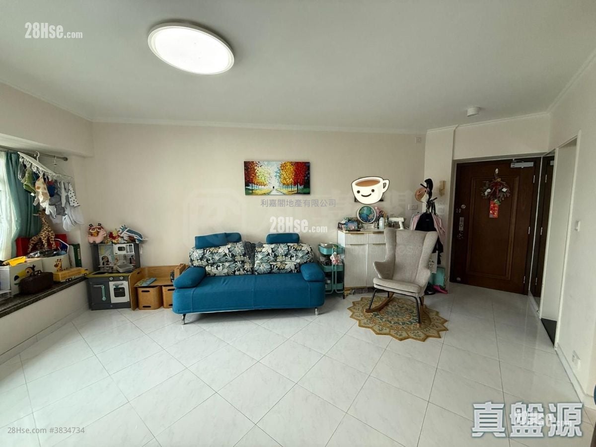 The Metro City Sell 3 Bedrooms , 2 Bathrooms 701 ft²