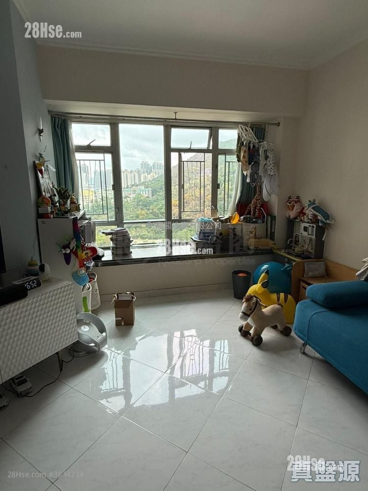 The Metro City Sell 3 Bedrooms , 2 Bathrooms 701 ft²