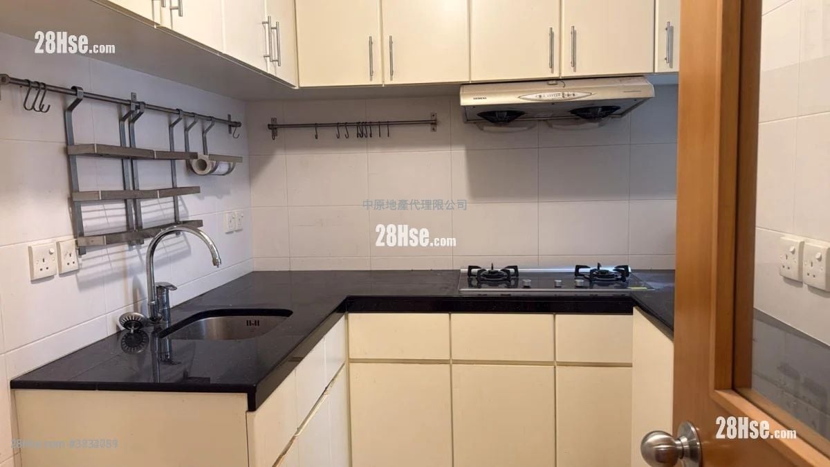 Belvedere Garden Sell 3 Bedrooms , 1 Bathroom 572 ft²