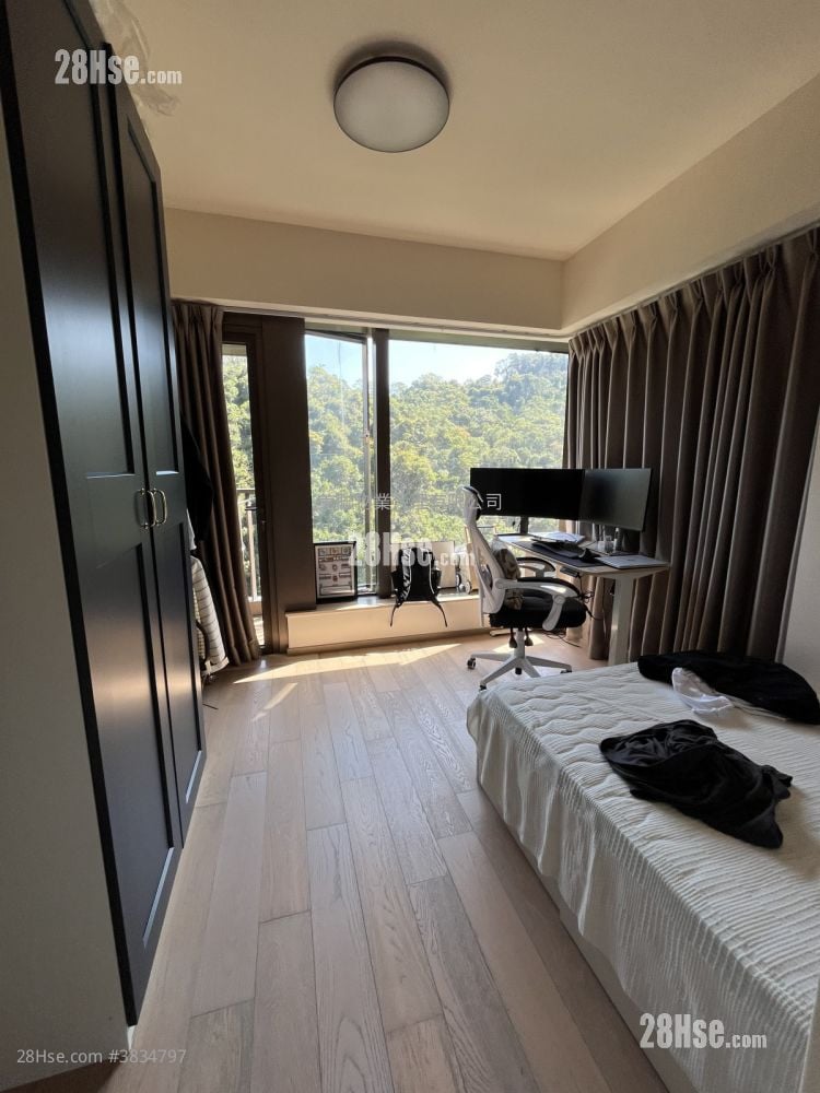 Island Garden Rental 4 Bedrooms , 3 Bathrooms 1,188 ft²