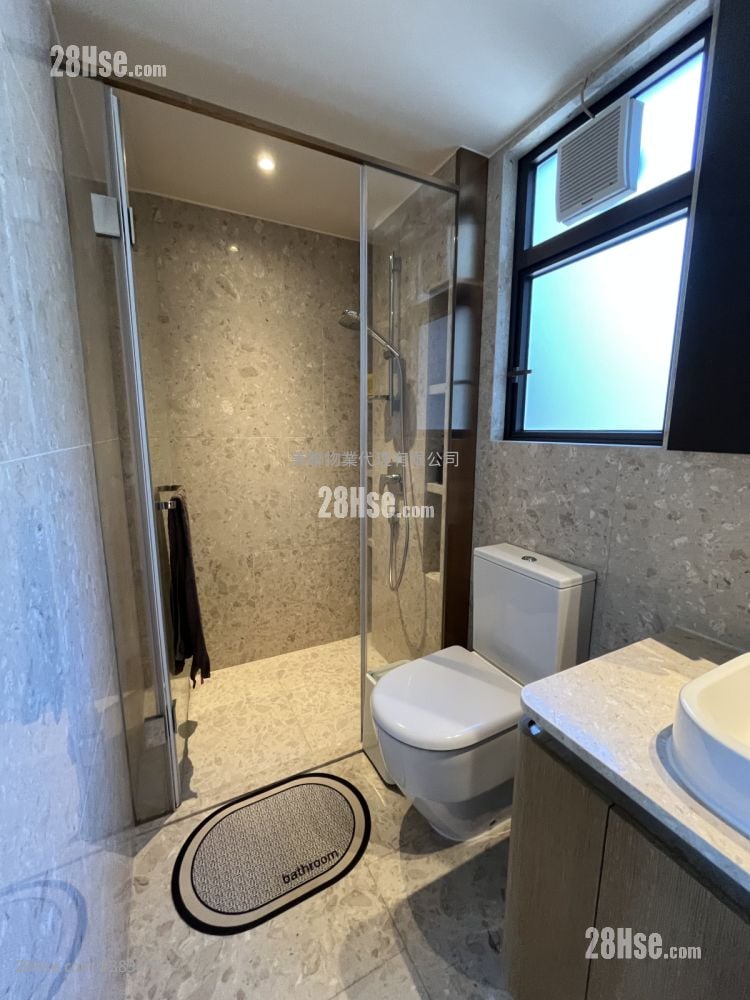 Island Garden Rental 4 Bedrooms , 3 Bathrooms 1,188 ft²