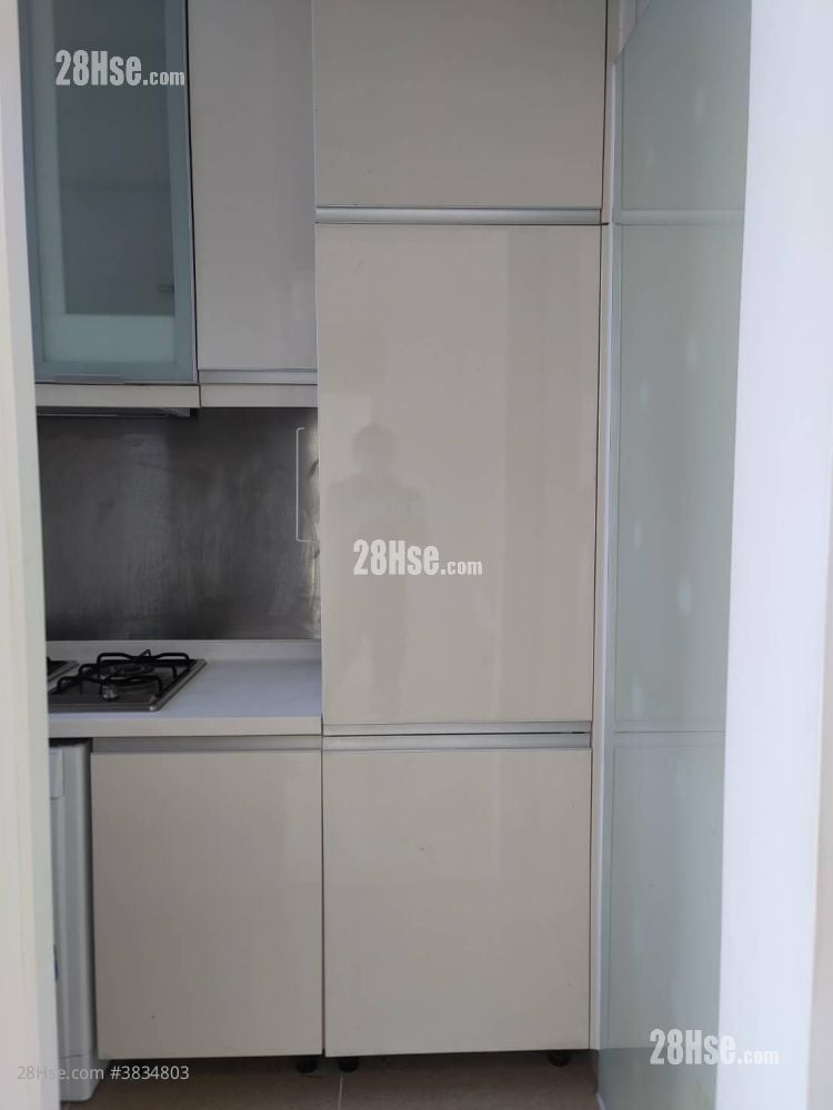 One Madison Sell 2 Bedrooms , 1 Bathroom 498 ft²