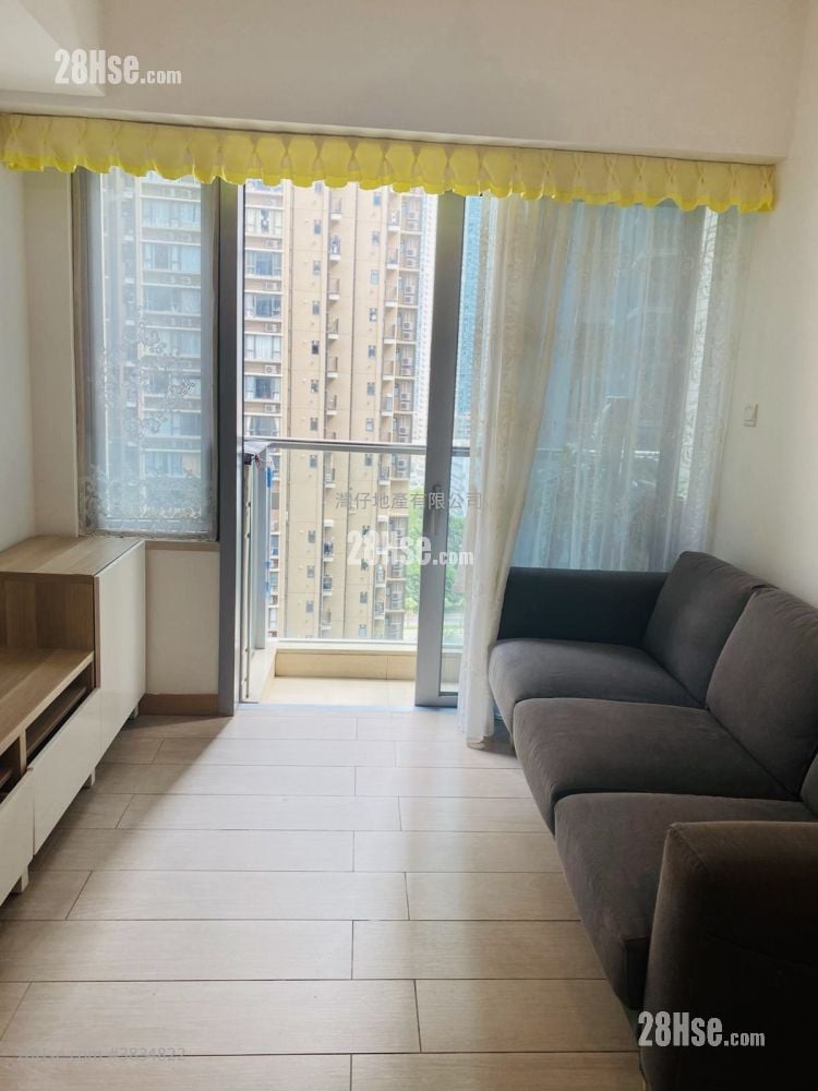 Century Link Rental 2 Bedrooms , 1 Bathroom 462 ft²