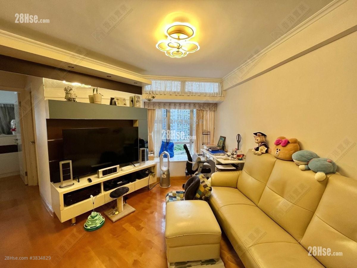Laguna City Sell 2 Bedrooms 522 ft²