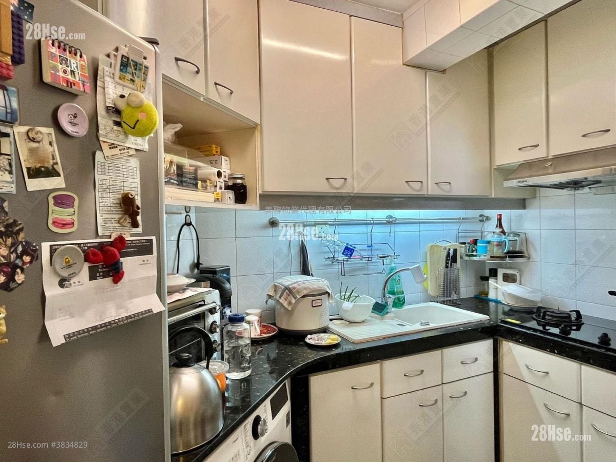 Laguna City Sell 2 Bedrooms 522 ft²