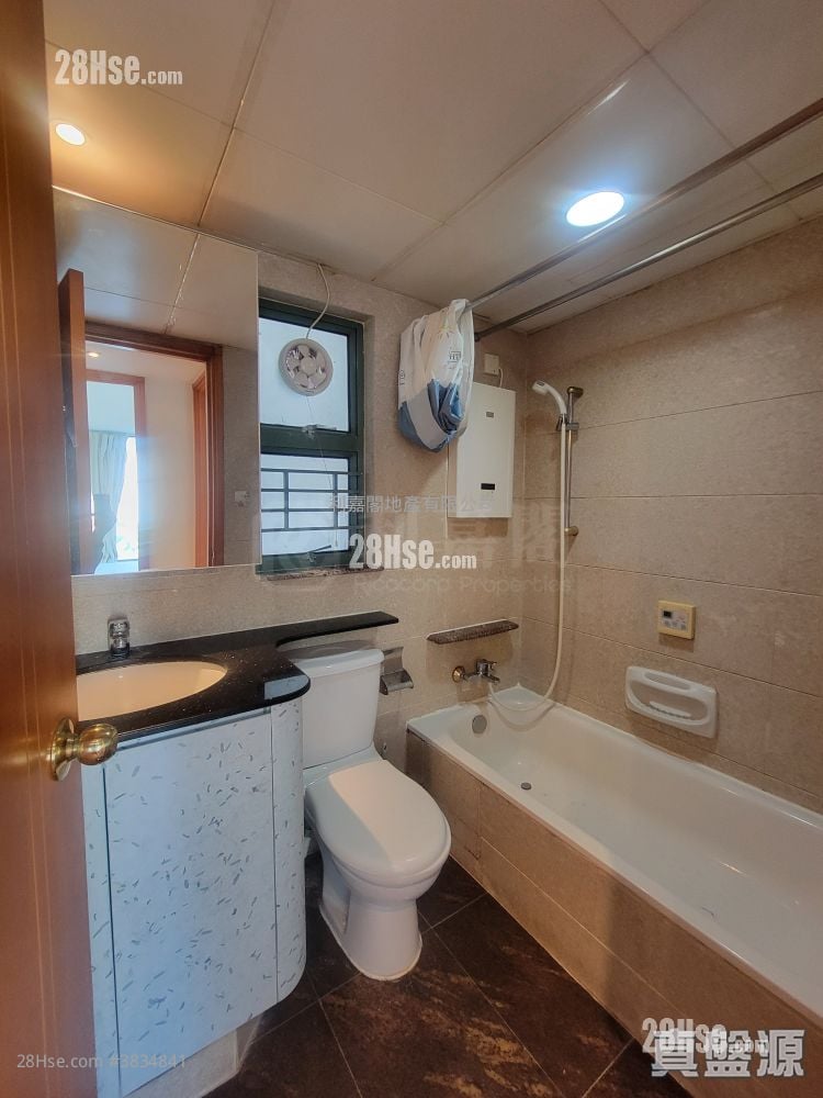 Park Avenue Sell 2 Bedrooms , 1 Bathroom 469 ft²