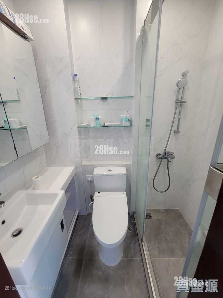 Park Avenue Sell 2 Bedrooms , 1 Bathroom 469 ft²