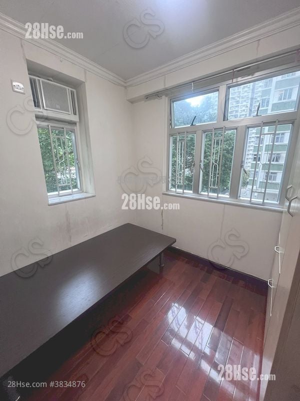 Nan Fung Sun Chuen Sell 2 Bedrooms , 1 Bathroom 391 ft²