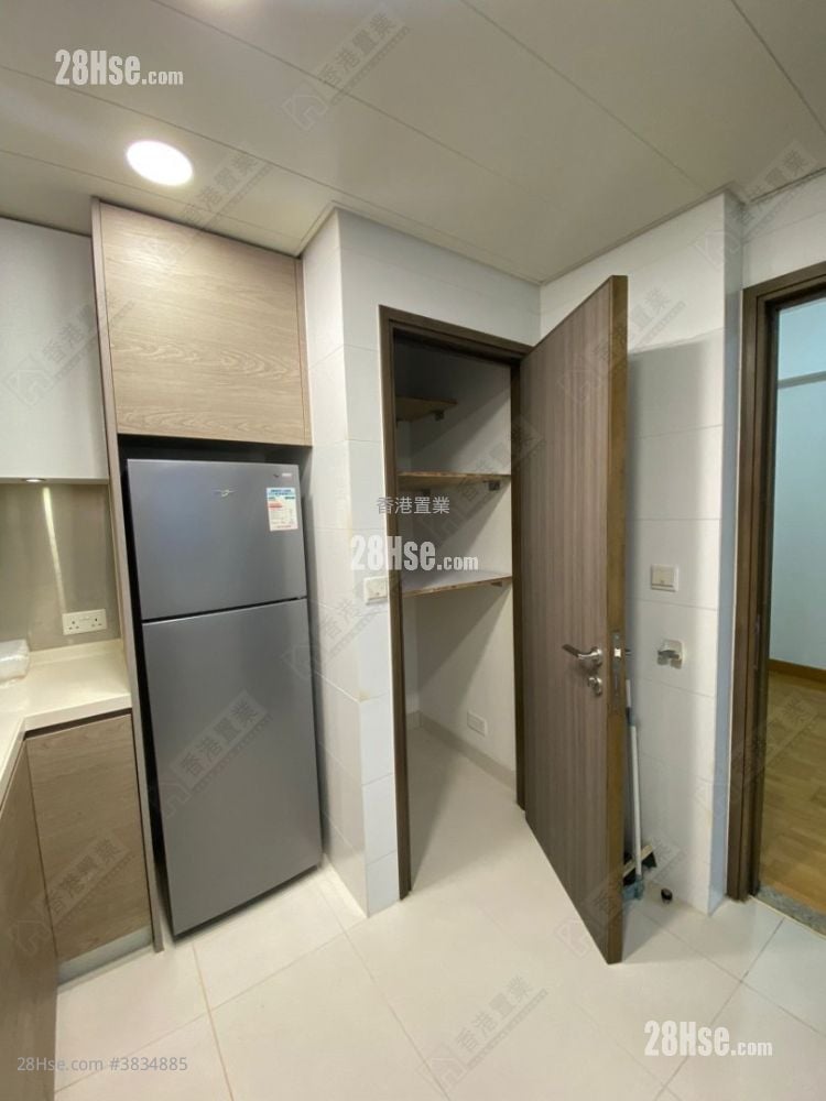 Heya Aqua Sell 3 Bedrooms , 2 Bathrooms 665 ft²