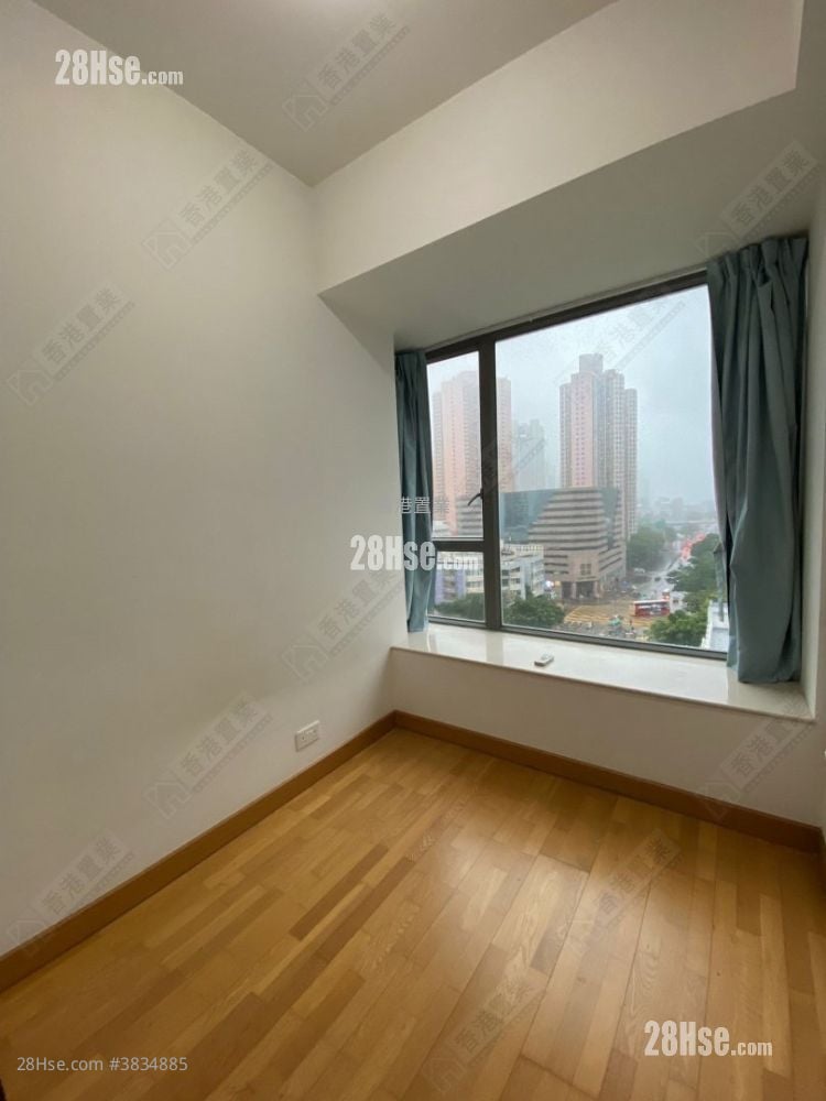 Heya Aqua Sell 3 Bedrooms , 2 Bathrooms 665 ft²