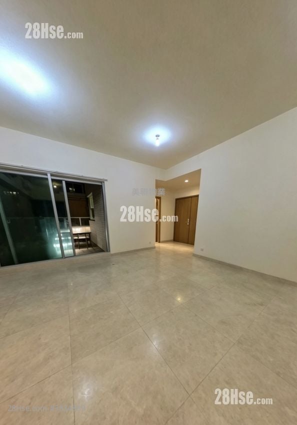 Century Gateway Rental 4 Bedrooms , 3 Bathrooms 1,015 ft²