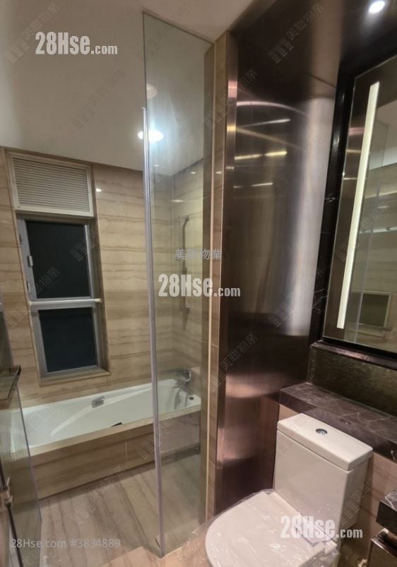 Century Gateway Rental 4 Bedrooms , 3 Bathrooms 1,015 ft²