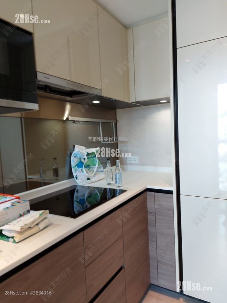 Grand Central Rental 1 Bedroom , 1 Bathroom 460 ft²