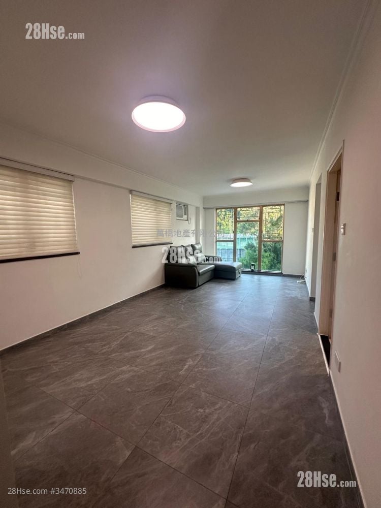 Classical Gardens Sell 3 Bedrooms , 2 Bathrooms 822 ft²