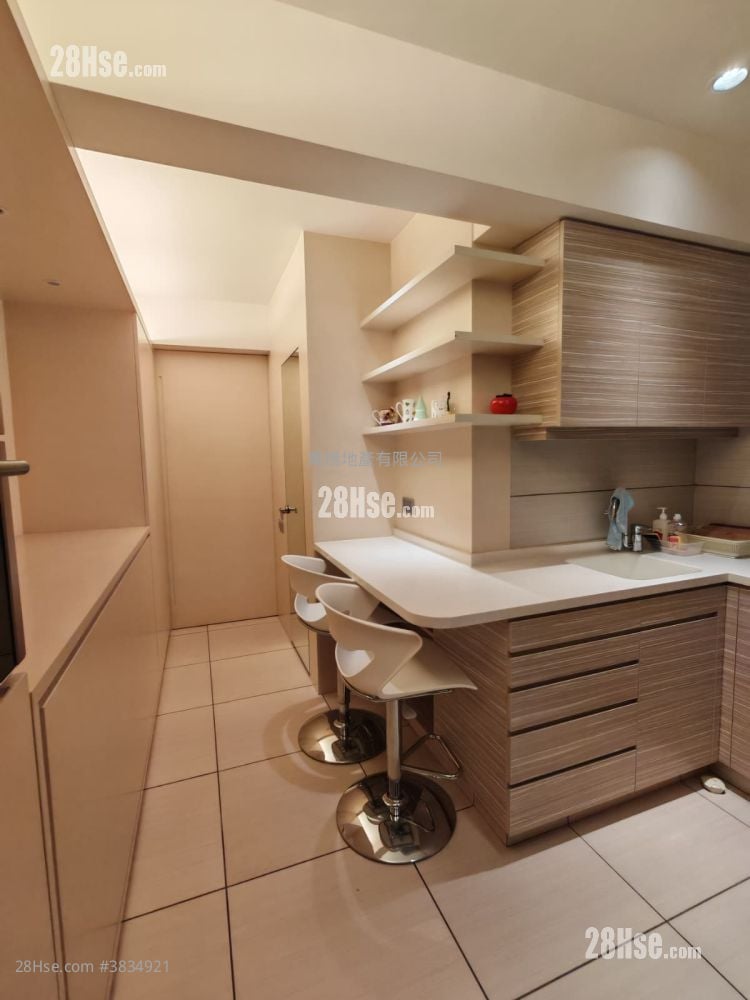 Southorn Mansion Rental Studio , 1 Bathroom 414 ft²