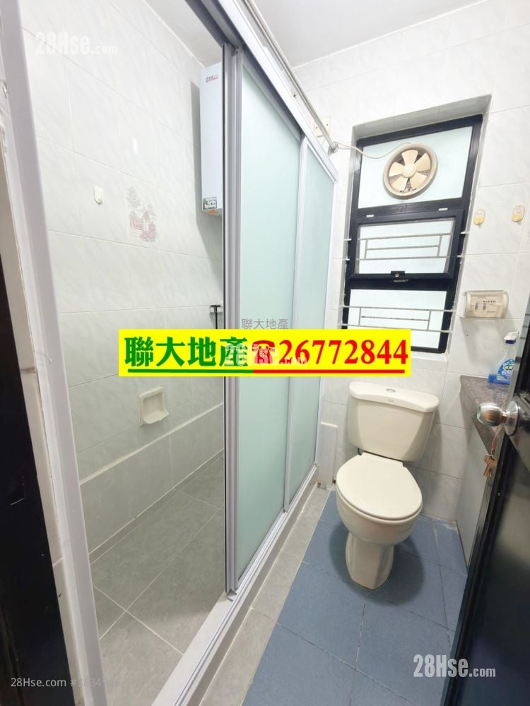 Village Rental 3 Bedrooms , 1 Bathroom 630 ft²