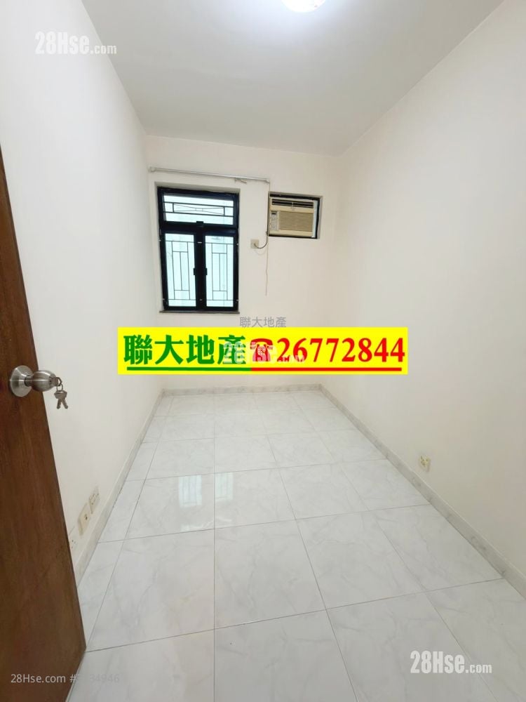 Village Rental 3 Bedrooms , 1 Bathroom 630 ft²