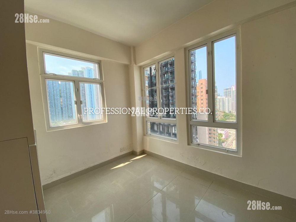 Lee Ga Building Sell 1 Bedroom , 1 Bathroom 300 ft²