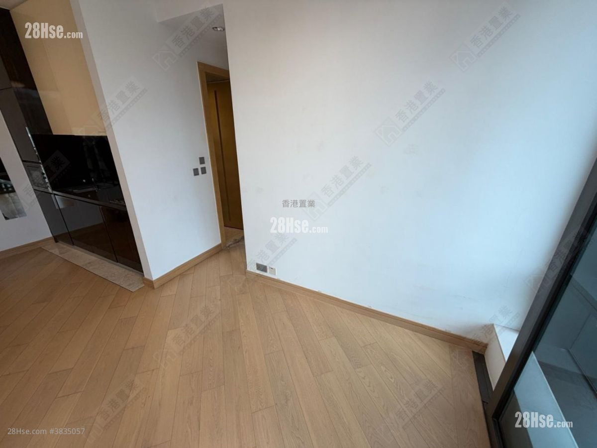 Jones Hive Rental 2 Bedrooms , 1 Bathroom 440 ft²