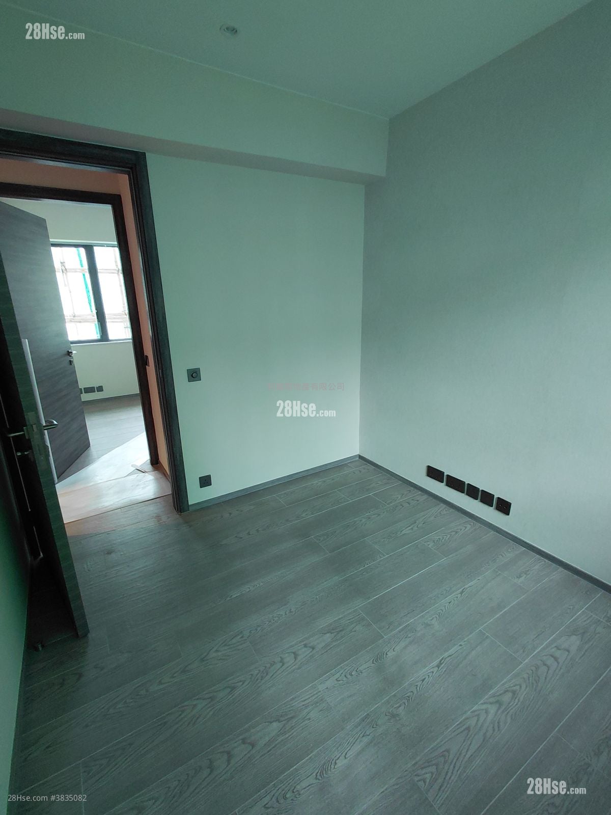 Cambridge Court Rental 3 Bedrooms , 2 Bathrooms 1,069 ft²