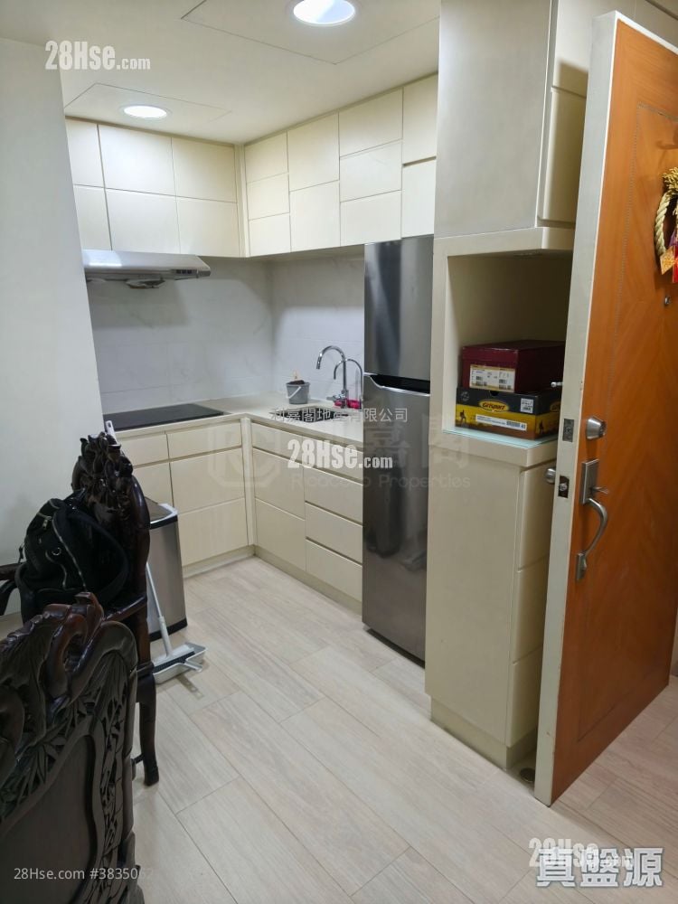 Dawning Views Sell 1 Bedroom , 1 Bathroom 428 ft²