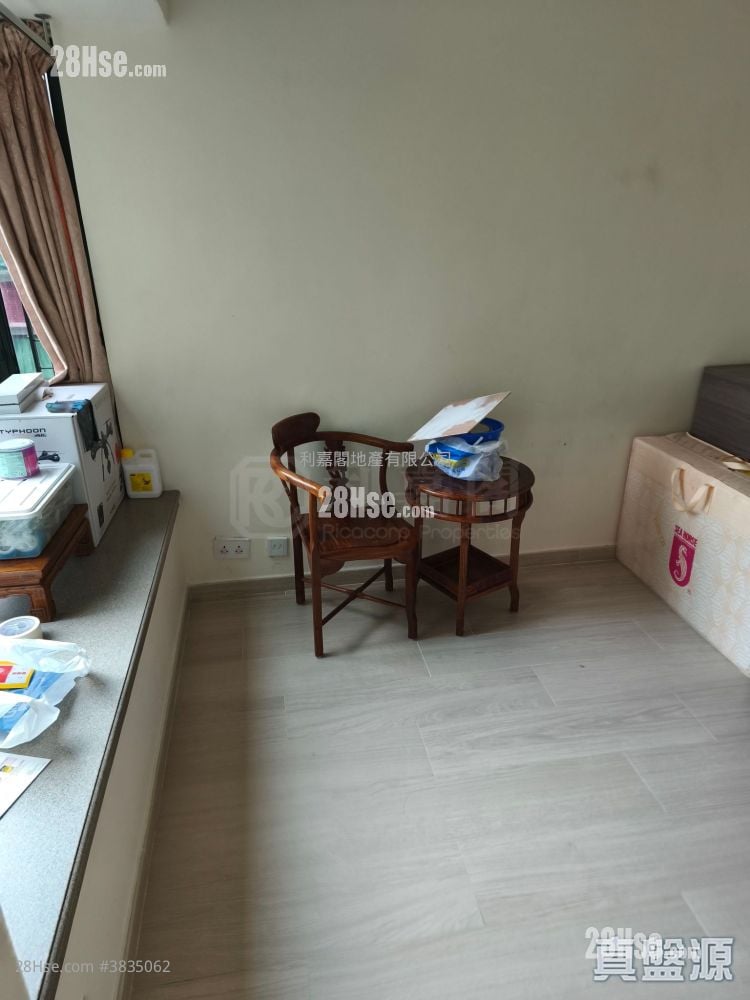 Dawning Views Sell 1 Bedroom , 1 Bathroom 428 ft²