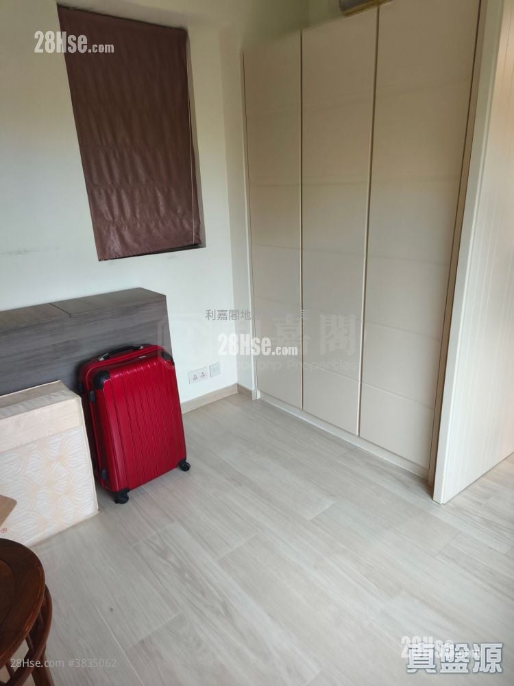 Dawning Views Sell 1 Bedroom , 1 Bathroom 428 ft²